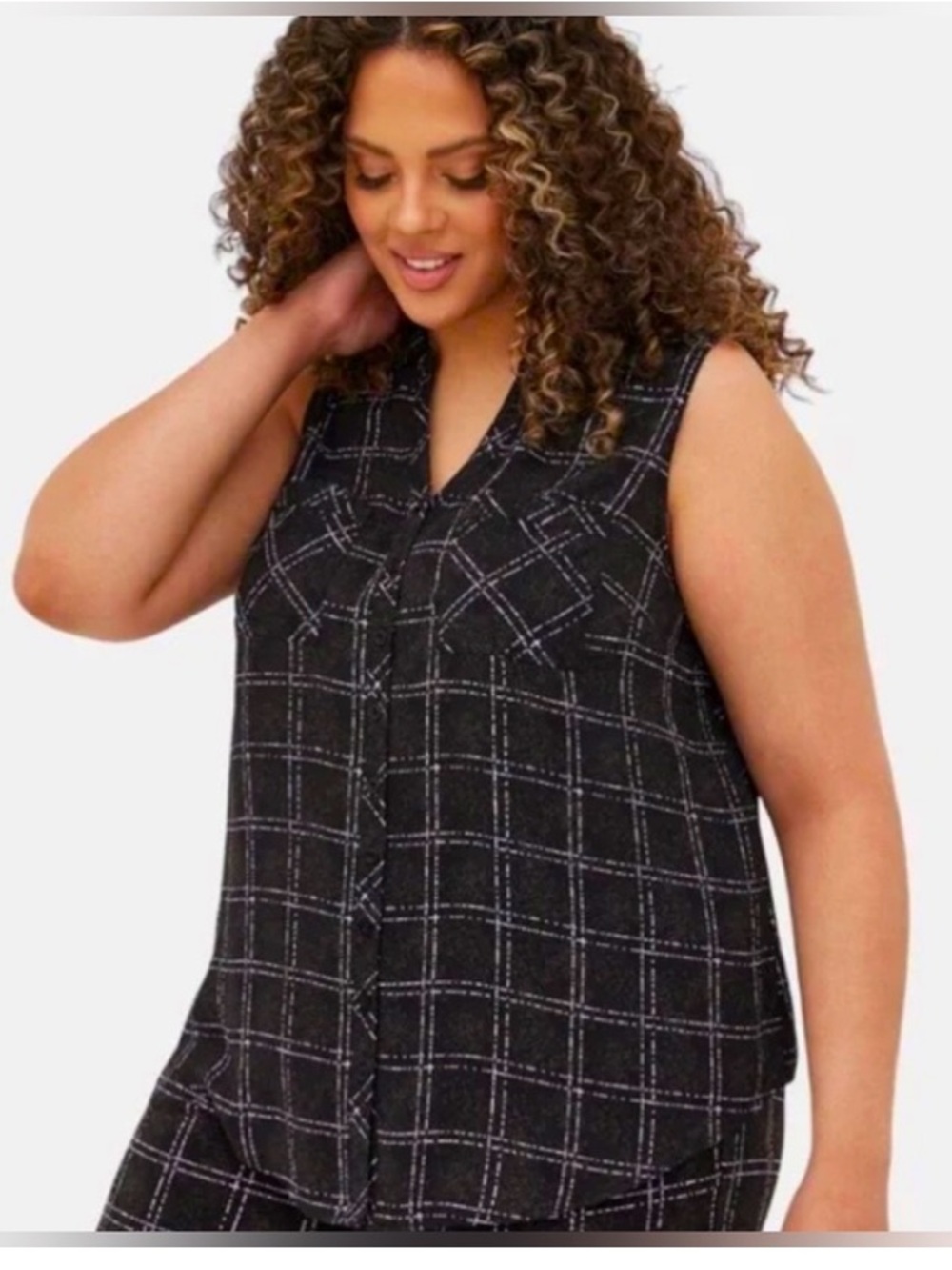 Torrid Madison Georgette Button-Up Sleeveless Shirt Size 5/5X